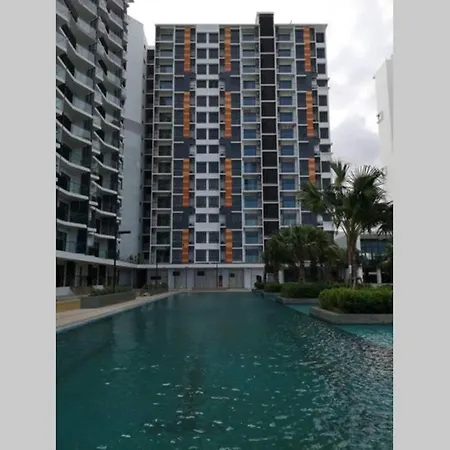 Timurbay Studio Apartment Facing Beautiful Beach Kuantan Exterior photo