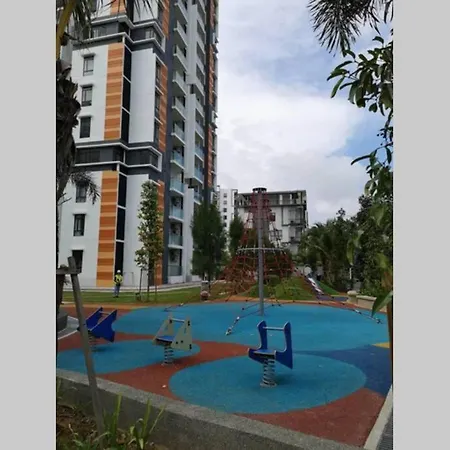 Timurbay Studio Apartment Facing Beautiful Beach Kuantan Exterior photo